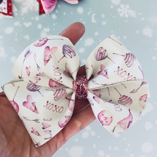 Candy love ❤️ bow