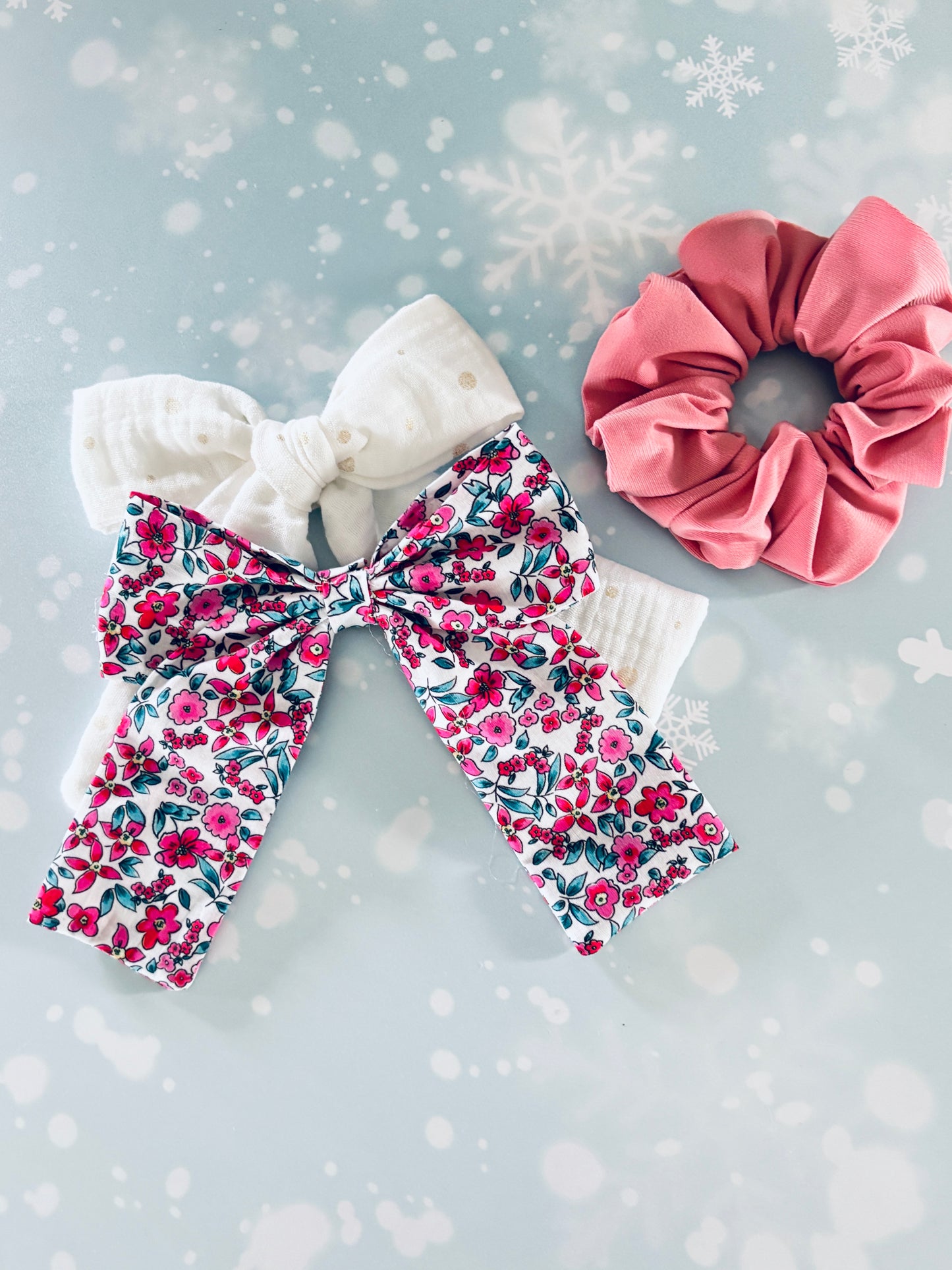 Classic fabric bows & scrunchie combo