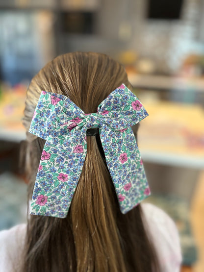 Classic fabric bows